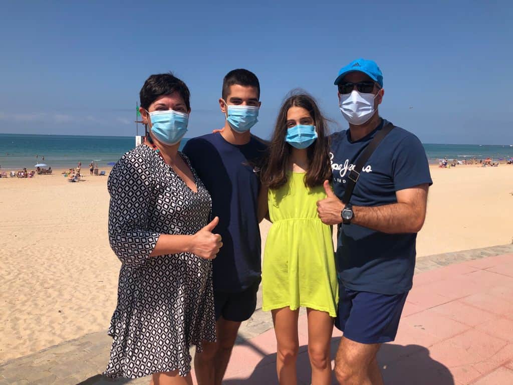 Vlad Popescu y familia (Alemán, de Sevilla)